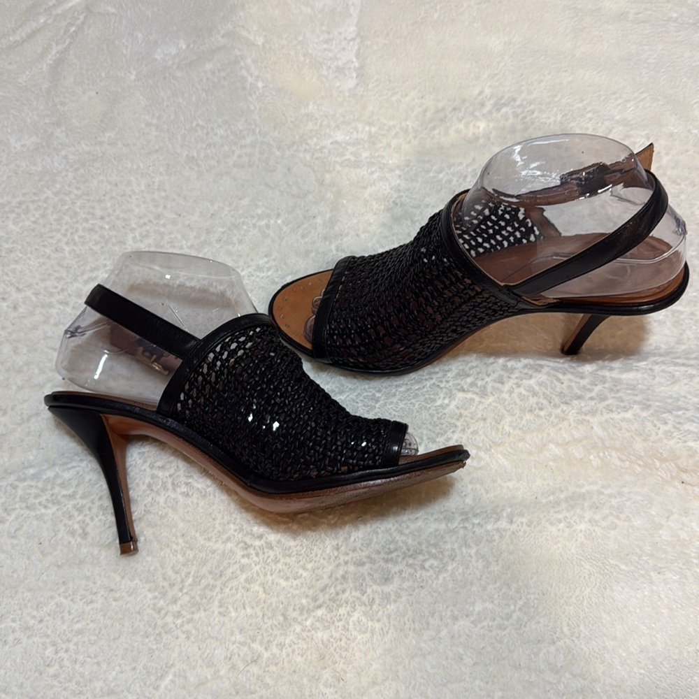 Vince Camuto VI- Peeka Bright Nappa Lux sling back heel